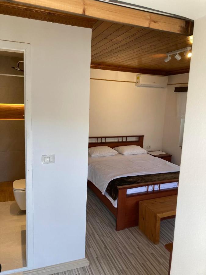 Sokaku i te Marreve GuestHouse Gjirokastër Eksteriør bilde